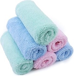 Ventajas de usar toallas de microfibra en lugar de algodón para bebés