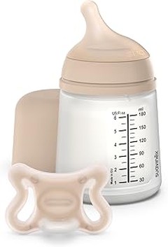 Pros y contras de usar biberones anticólicos para bebés