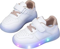 Ventajas y desventajas de los materiales en zapatos para niños